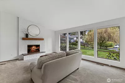 8201 181st Place SW, Edmonds, WA 98026 - Photo 7