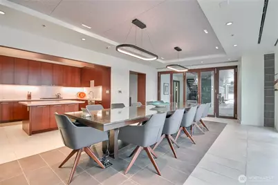 10700 NE 4th Street #1006, Bellevue, WA 98004 - Photo 31