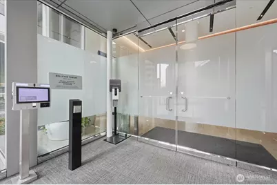 10700 NE 4th Street #1006, Bellevue, WA 98004 - Photo 37