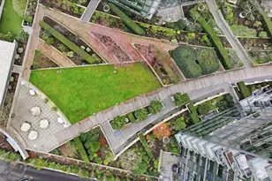 10700 NE 4th St, Bellevue, WA 98004 - Photo 25