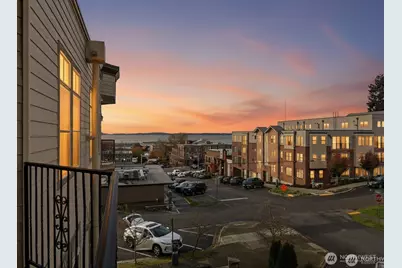 1201 13th Street #301, Bellingham, WA 98225 - Photo 1