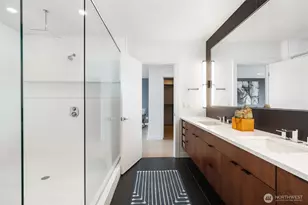 7734 Seward Park Ave S, Seattle, WA 98118 - Photo 25