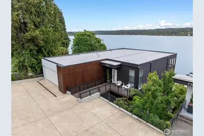 7734 Seward Park Avenue S, Seattle, WA 98118 - Photo 3