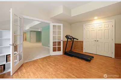 25846 NE 4th Place, Sammamish, WA 98074 - Photo 31