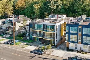 1772 Alki Ave SW, Seattle, WA 98116 - Photo 37