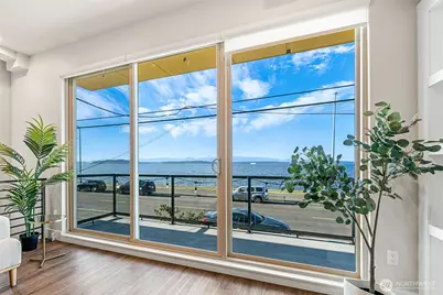 1772 Alki Avenue SW #B, Seattle, WA 98116 - Photo 5