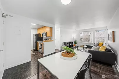 4111 Whitman Avenue N #402, Seattle, WA 98103 - Photo 3