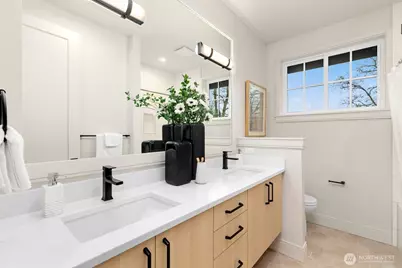 3032 NE Blakeley Street, Seattle, WA 98105 - Photo 17