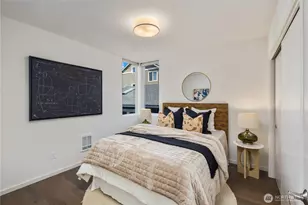 926 N 35th St, Seattle, WA 98103 - Photo 21