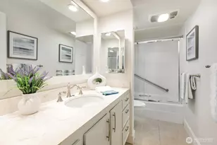 100 Ward St, Seattle, WA 98109 - Photo 27