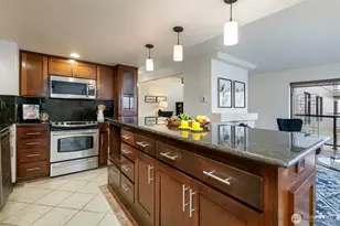 100 Ward St, Seattle, WA 98109 - Photo 17