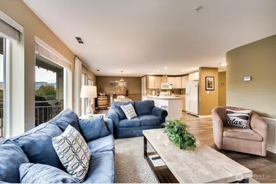 808 W Manson Highway #B201, Chelan, WA 98816 - Photo 17