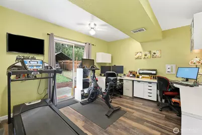 23439 SE 264th Street, Maple Valley, WA 98038 - Photo 17