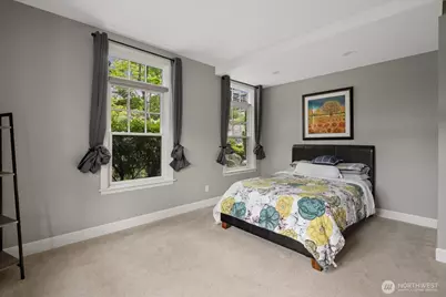 10207 NE 60th Street, Kirkland, WA 98033 - Photo 19