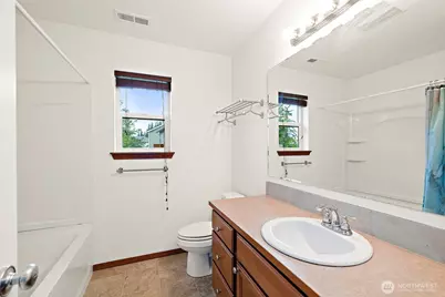 22820 41st Dr SE, Bothell, WA 98021 - Photo 25