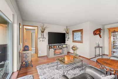 1301 S Third Avenue #15D, Sequim, WA 98382 - Photo 9