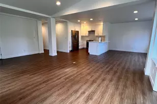 321 E Soderberg Rd, Allyn, WA 98524 - Photo 3