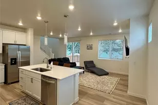 17907 SE 265 St, Covington, WA 98042 - Photo 3