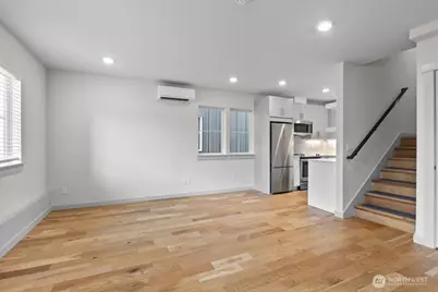 206 N 100th Street #2, Seattle, WA 98133 - Photo 9