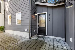 206 N 100th St, Seattle, WA 98133 - Photo 7