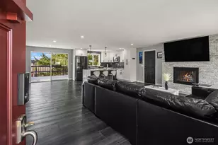 32527 23rd Ave SW, Federal Way, WA 98023 - Photo 3