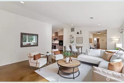 8415 44th Avenue S, Seattle, WA 98118 - Photo 5