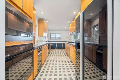 985 Guffy Road, Chelan, WA 98816 - Photo 3