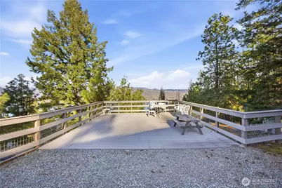 985 Guffy Road, Chelan, WA 98816 - Photo 27