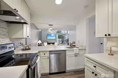 6668 137th Place NE #493, Redmond, WA 98052 - Photo 11