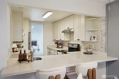 6668 137th Place NE #493, Redmond, WA 98052 - Photo 9