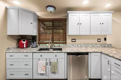 7923 Incline Court SE, Olympia, WA 98513 - Photo 15