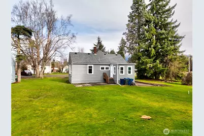 721 Warner Street, Sedro-Woolley, WA 98284 - Photo 5