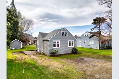 721 Warner Street, Sedro-Woolley, WA 98284 - Photo 3