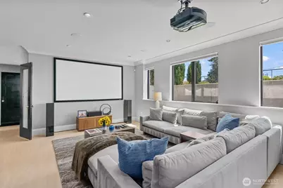 362 Ward Street, Seattle, WA 98109 - Photo 33