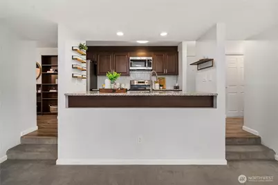 3609 14th Avenue W #204, Seattle, WA 98119 - Photo 9