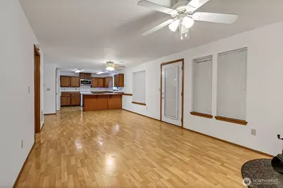 1226 113th Street S, Tacoma, WA 98444 - Photo 7