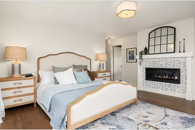 8004 Burke Avenue N, Seattle, WA 98103 - Photo 17