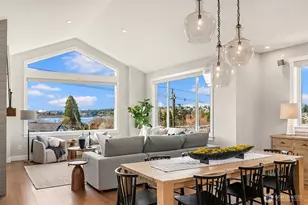 8004 Burke Ave N, Seattle, WA 98103 - Photo 3