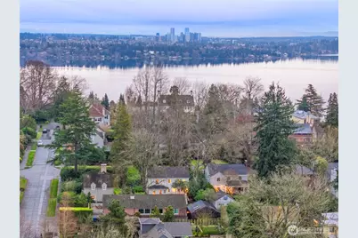 625 34th Avenue E, Seattle, WA 98112 - Photo 37