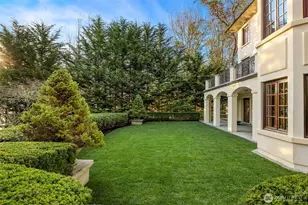 8010 Grand Ave NE, Bainbridge Island, WA 98110 - Photo 35