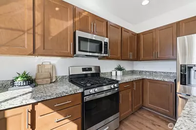 9025 S 204th Place, Kent, WA 98031 - Photo 13