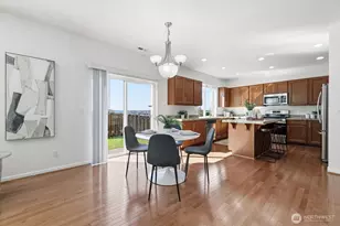 9025 S 204th Pl, Kent, WA 98031 - Photo 15