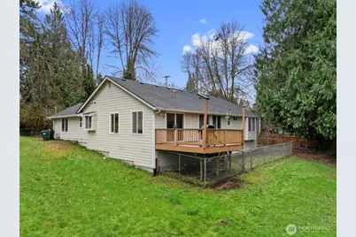 1011 Lake Park Drive SW, Tumwater, WA 98512 - Photo 37