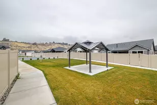 958 Racine Spgs Dr, Wenatchee, WA 98801 - Photo 25