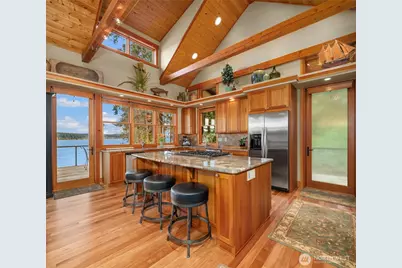 15550 Sandy Hook Rd NE, Poulsbo, WA 98370 - Photo 9