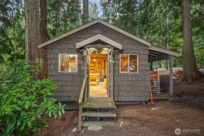 15550 Sandy Hook Rd NE, Poulsbo, WA 98370 - Photo 33