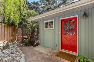 13427 N Green St, Anacortes, WA 98221 - Photo 3