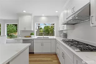 23410 NE 23 St, Sammamish, WA 98074 - Photo 13