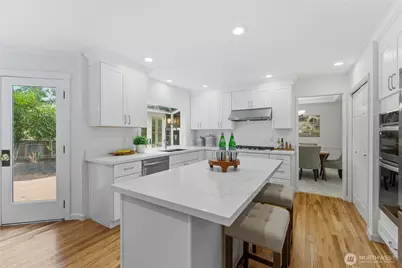 23410 NE 23 Street, Sammamish, WA 98074 - Photo 11