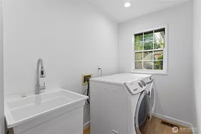 23410 NE 23 Street, Sammamish, WA 98074 - Photo 19